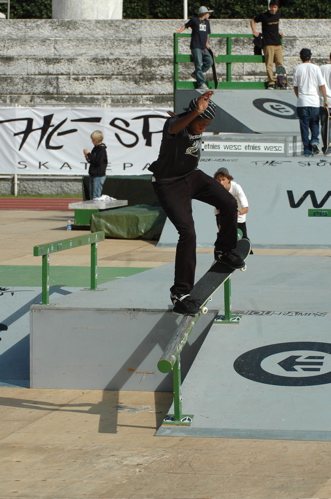 Helder Lima - Nollie Over K-Grind